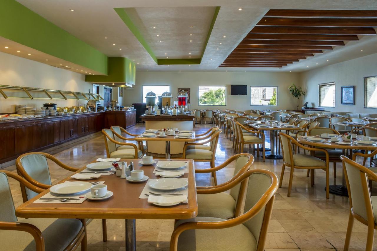 Fiesta Inn Σιουδάδ Χουάρες Εξωτερικό φωτογραφία