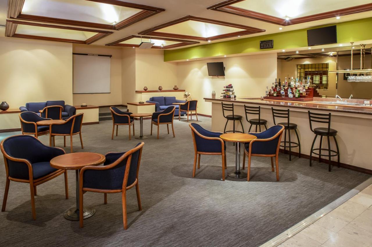 Fiesta Inn Σιουδάδ Χουάρες Εξωτερικό φωτογραφία